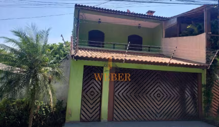 Ótimo sobrado próximo da Br