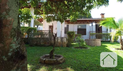 Chácara Charmosa, 1200m2 ve, localizada rodovia Itatiba//Bragança, c/ 03 dorm/sala/cozinha/04  banheiros/03 suites/piscina/pomar/churrasq/horta/jardim