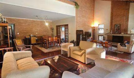 Casa de 477m² com piscina em condomínio fechado Granja Caiapiá - Cotia/SP
