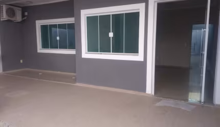 Linda casa à venda em Potim – Acabamento de alto padrão e estrutura para expansão!
