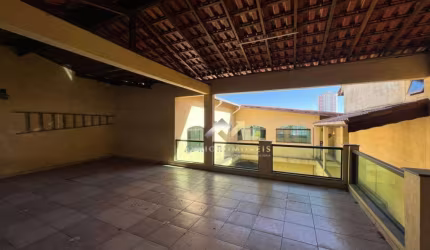 Sobrado com 4 dormitórios à venda, 252 m² por R$ 780.000,00 - Parque das Américas - Mauá/SP