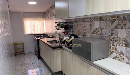 Sobrado com 4 dormitórios à venda, 130 m² por R$ 600.000,00 - Vila Assis Brasil - Mauá/SP