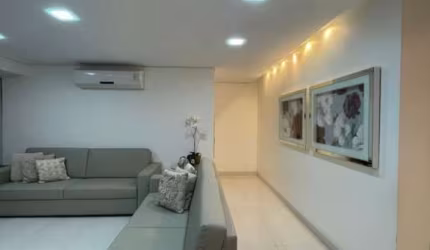 Apartamento - Padrão, para Venda em Uberlândia/MG