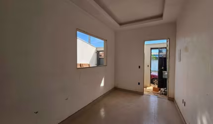 Casa com 3 dormitórios à venda, 86 m² por R$ 300.000 - Foch II - Pouso Alegre/MG