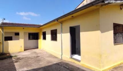 Casa com 3 dormitórios à venda, 90 m² por R$ 390.000,00 - Centro - Pouso Alegre/MG
