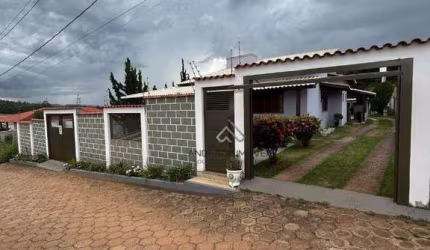 Chácara com 3 dormitórios para alugar, 1500 m² por R$ 6.500/mês - Afonsos - Pouso Alegre/MG