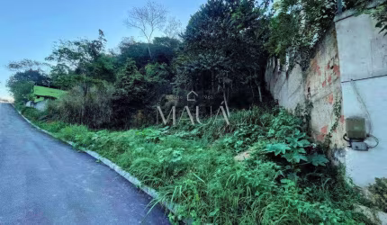 Terreno à venda em Duque de Caxias, Jardim Primavera, com 574 m²