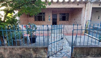 Casa à venda em Duque de Caxias, Parque Lafaiete, com 2 quartos, com 58.18 m²
