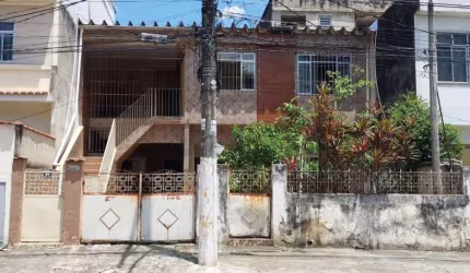Sobrado à venda em Duque de Caxias, Parque Paulicéia, com 03 quartos, com 75.9 m²