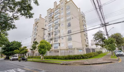Cobertura à venda no bairro Bacacheri - Curitiba/PR