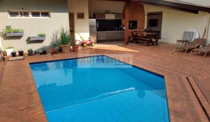 Casa com 3 dormitórios à venda, 268 m² por R$ 890.000,00 - Jardim Califórnia - Ribeirão Preto/SP