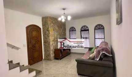 Sobrado com 3 dormitórios à venda, 160 m² - Santa Maria - Santo André/SP