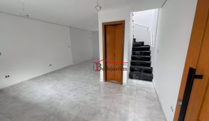 Sobrado com 2 dormitórios à venda, 70 m² por R$ 545.000,00 - Vila Camilópolis - Santo André/SP