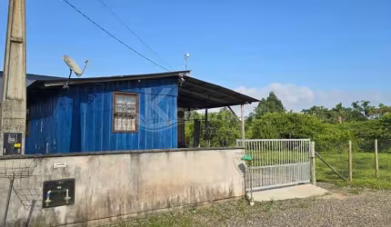 Terreno em Balneário Piçarras   Excelente localização as margens do rio Piçarras  Com acesso para Jet, Barcos , Lancha ?  Há 1 km da praia central