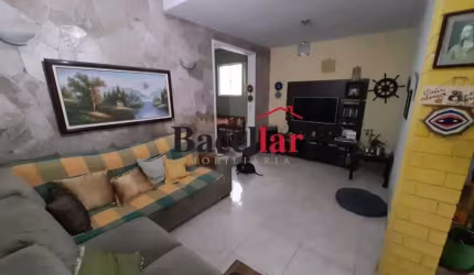 Casa com 3 quartos à venda na Rua São João, Rocha, Rio de Janeiro, 267 m2 por R$ 426.000