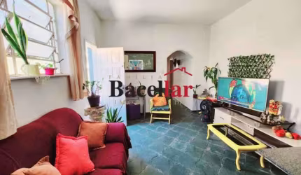 Casa com 3 quartos à venda na Praça Ubajara, Rocha, Rio de Janeiro, 131 m2 por R$ 380.000