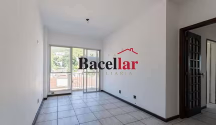 Apartamento com 3 quartos à venda na Rua Senador Jaguaribe, Rocha, Rio de Janeiro, 73 m2 por R$ 223.000