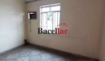 Apartamento com 2 quartos à venda na Rua Francisco Manuel, Benfica, Rio de Janeiro, 55 m2 por R$ 175.000