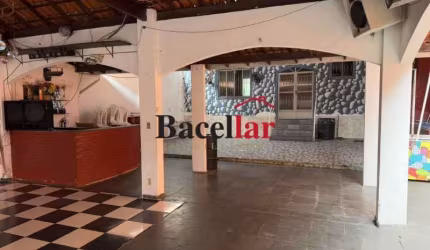 Casa com 2 quartos à venda na Rua Macambira, Bento Ribeiro, Rio de Janeiro, 219 m2 por R$ 1.400.000
