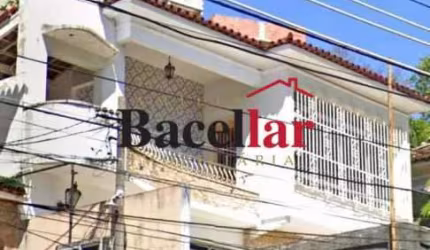 Casa com 4 quartos à venda na Rua Almeida Nogueira, Piedade, Rio de Janeiro, 355 m2 por R$ 340.000