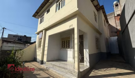 Casa com 3 quartos à venda no Itapebussu, Guarapari , 150 m2 por R$ 390.000