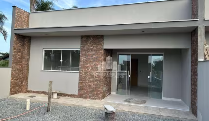 Casa com 2 quartos à venda na Loteamento Jardim Curitiba, Praia do Ervino, São Francisco do Sul, 72 m2 por R$ 320.000