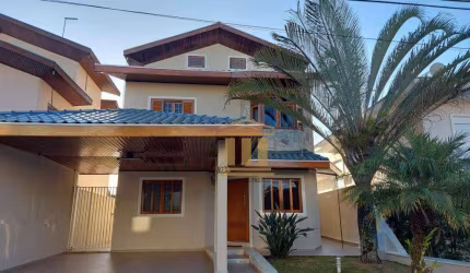 Sobrado 3 quartos à venda, 290 m² por R$ 1.750.000 - Urbanova - São José dos Campos/SP