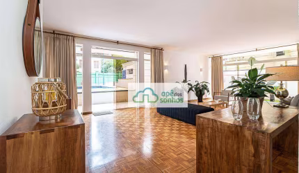 Casa espetacular na Vila Madalena!