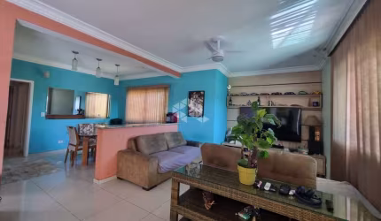 Casa com 5 quartos à venda na Luiz Domingues de Castro, 195, Jardim Anhangüera, São Paulo por R$ 1.000.000