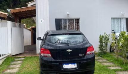 Casa com 2 dormitórios à venda, 50 m² por R$ 300.000,00 - Cotia - Cotia/SP