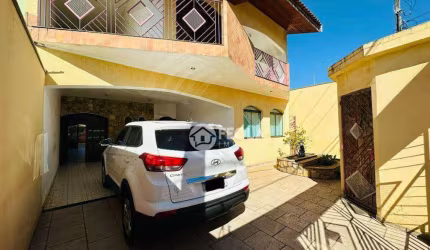 Casa com 5 dormitórios à venda, 366 m² por R$ 1.180.000,00 - Vila Santa Catarina - Americana/SP