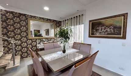 Casa com 4 dormitórios à venda, 270 m² por R$ 1.300.000,00 - Parque Universitário - Americana/SP