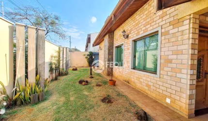 Casa com 3 dormitórios à venda, 335 m² por R$ 1.900.000,00 - Residencial Horto Florestal Jacyra I - Americana/SP