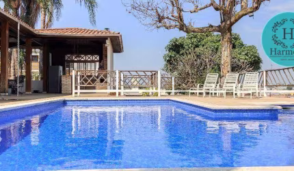 CASA DE ALTO PADRÃO Á VENDA.