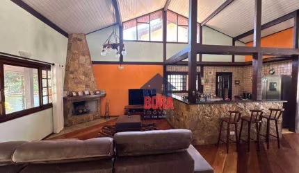 Casa com 3 dormitórios à venda, 300 m² por R$ 1.600.000,00 - Condomínio Parque Imperial - Mairiporã/SP