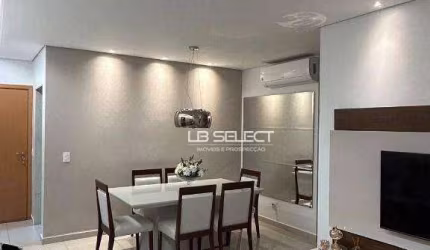 Apartamento no bairro Santa Mônica com três quartos, uma suíte e duas vagas de garagem.