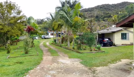 Sítio para Venda em Florianópolis, Sambaqui, 13 dormitórios, 7 banheiros