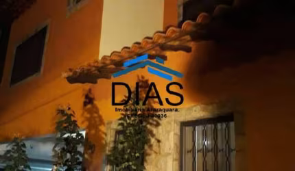 RESIDENCIAL CAMBUI LINDO SOBRADO COM TRÊS DORMITÓRIOS E ESPAÇO GOURMET
