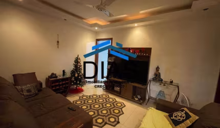 VITORIO DE SANTI II CASA DOIS DORMITÓRIOS S UMA SUÍTE ESPAÇO GOURMET