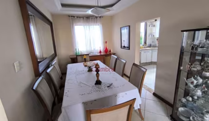 Apartamento cobertura no bairro Grã Duquesa