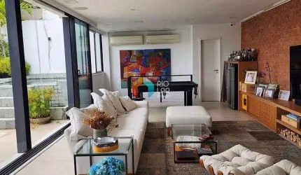Cobertura Duplex à Venda no Jardim Oceânico, 3 Suítes, Varanda, Piscina Aquecida, 2 Vagas, Barra da