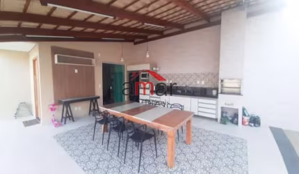 Casa com 3 quartos para alugar no Trevo, Belo Horizonte  por R$ 6.000