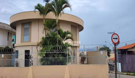 Casa com 4 dormitórios à venda, 278 m² por R$ 650.000,00 - Vila Trujillo - Sorocaba/SP