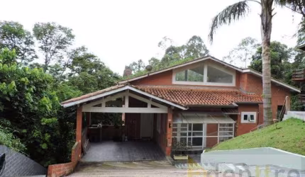 Casa em Condomínio para Venda em Embu das Artes / SP no bairro Jardim Indaiá