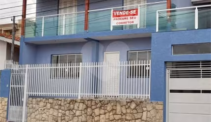 Sobrado com 3 quartos à venda ou para locação em Alvinópolis - SP