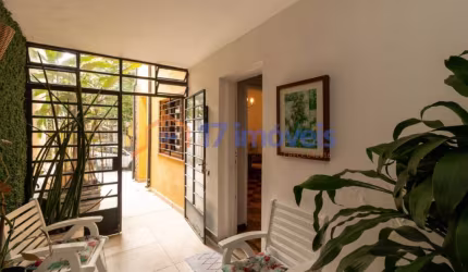 Casa com 5 quartos à venda na Rua Vítor Dubugras, 308, Jardim da Glória, São Paulo por R$ 1.400.000