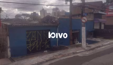 Casa com 4 dormitórios à venda, 375 m² por R$ 750.000,00 - Centro - Diadema/SP