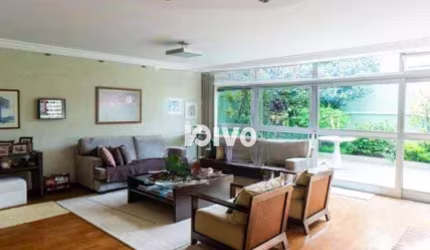 Sobrado com 4 quartos à venda, 300 m² por R$ 2.640.000 - Santa Cruz