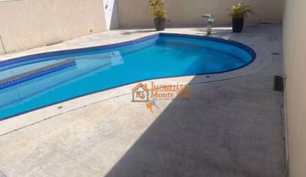 Sobrado com 4 dormitórios à venda, 250 m² por R$ 2.200.000,00 - Golf Gardens - Carapicuíba/SP