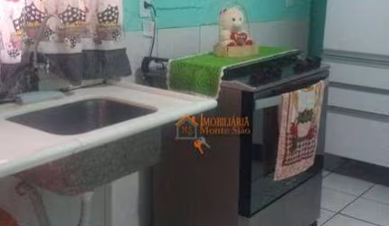 Sobrado com 3 dormitórios à venda, 140 m² por R$ 199.000,00 - Cidade Soberana - Guarulhos/SP